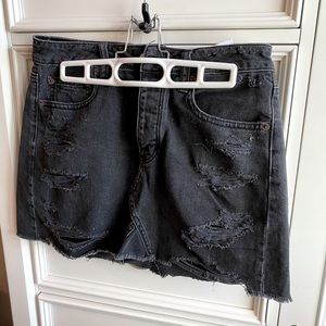 American Eagle black Jean skirt